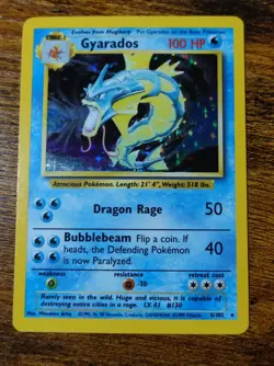 Gyarados 6/102 Base Set Holo Rare Pokemon Card LP - Image 1