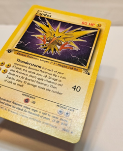 Zapdos 30/62 Rare 1st Edition Fossil Pokemon 1480 - Image 2