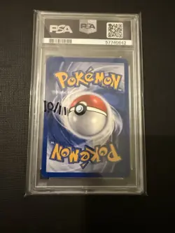 Pokemon Neo Genesis Azumarill #184 Holo Rare PSA 8 NM-MT - Image 3