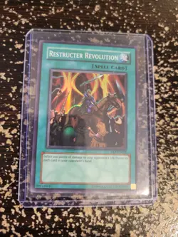 Yugioh! Restructer Revolution DL5-EN001 Unlimited Super Rare (Edge Wear) - Image 1