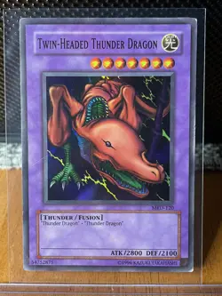 Yugioh TCG Twin-Headed Thunder Dragon MRD-120 Super Rare Unlimited - MP - Image 1