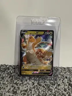 Dragonite V - SWSH235 - SWSH: Sword & Shield Promo Card (Pokemon Go) - Holo NM - Image 1