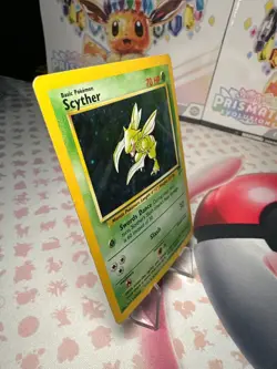 Pokemon Scyther Holo 17/30 from Base Set 2 in LP Condition Pokemon TCG - Image 4