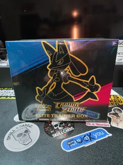 ☠☠ Pokemon TCG: Crown Zenith Elite Trainer Box Sealed Comes W/ Case MINT 820650851476 - Image 1