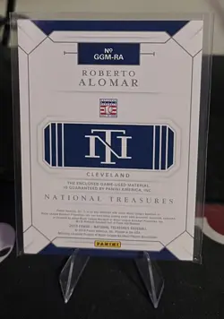 2019 Panini National Treasures - Game Gear Material Roberto Alomar Holo Gold /25 - Image 2