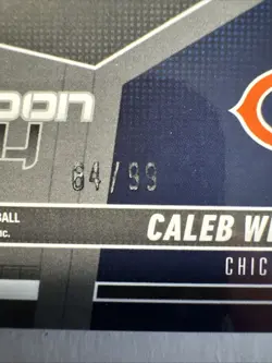 2025 Panini Mosaic Carbon Copy Mahomes II/Caleb Williams #CCO-10 Blue Mosaic/99 - Image 3