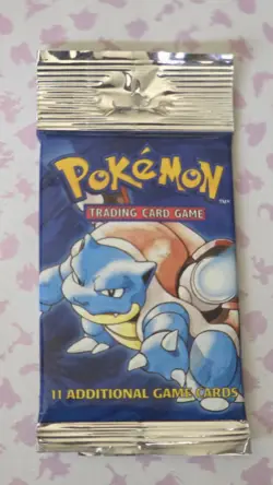 Base set booster pack LONG CRIMP unoppened (Blastoise Art) - Image 1