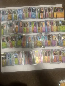 Pokemon TCG Scarlet & Violet Surging Sparks Bulk Lot Holos Reverse Holos Common - Image 1