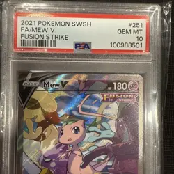 2021 POKEMON SWORD & SHIELD FUSION STRIKE #251 FULL ART/MEW V PSA 10 - Image 2