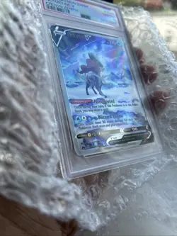 Pokemon TCG Suicune v GG38/GG70 Crown Zenith: Galarian Gallery PSA 10 - Image 2