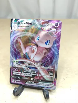 Mew VMAX 114/264 Pokemon TCG Ultra Rare Full Art Holo Fusion Strike Exp - Image 4
