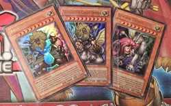 Yu-Gi-Oh! TCG 3x Andro Sphinx, Theinen, Teleia EP1-EN001/002/003 - Image 1