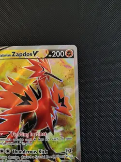 Pokemon Galarian Zapdos V 173/198 Chilling Reign Full Art Ultra Rare Holo - Image 4