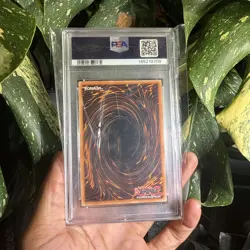 Yugioh Blue-Eyes White Dragon Quarter Century Secret Rare PSA 10 RA03-EN079 - Image 2