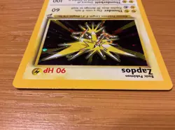 NEW POKEMON BASE SET 2 HOLO CARD #20 OF 130 "ZAPDOS" - Image 3