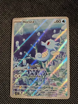 Horsea 067/064 Illustration Holo Rare Shrouded Fable 2024 Pokemon TCG - Image 1