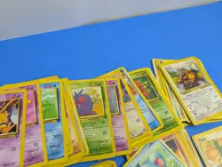 Huge Lot of Vintage Pokemon Cards 175+ Holos, Rare, Common 90s + Early 2000s - Image 5