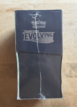 Pokemon TCG SWSH Evolving Skies Pokemon Center Elite Trainer Box ETB Sealed - Image 4