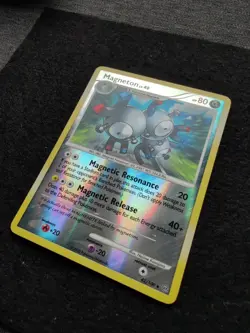 Magneton 42/100 Stormfront Reverse Holo Pokemon Card LP - Image 4