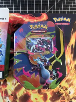 Pokemon TCG: First Partner Illustration CollectionSeries 1x Mega X Charizard Tin - Image 4