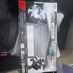 Pokemon TCG Unova Heavy Hitters Scarlet and Violet Premium Collection Sealed - Image 2