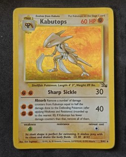 Pokemon TCG Kabutops 9/62 Fossil Holo Rare Card Vintage WOTC - HP Condition - Image 1
