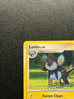 Luxio 52/130 Pokemon Card Diamond & Pearl - Image 2