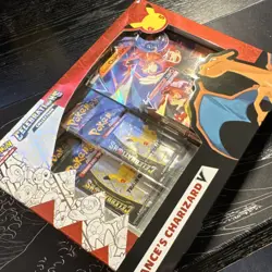 Pokemon Celebrations Collection Box English 2021 Lance's Charizard V - Image 2