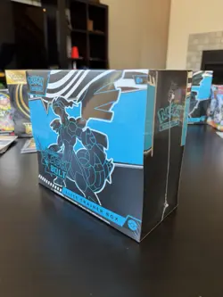 Pokemon Scarlet & Violet Black Bolt Elite Trainer Box - New Sealed Box - English - Image 2