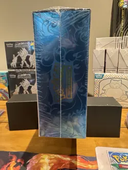 1x Pokemon TCG Mega Charizard X ex Ultra-Premium Collection Box English 2024 - Image 4