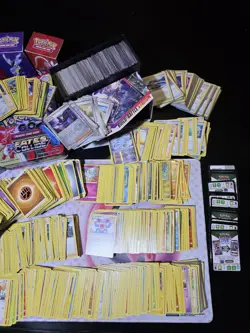 Pokemon Huge Bulk Lot 2000+ Cards Trading Mat Album Sleeves Boxes Storage 5.6kg - Image 2