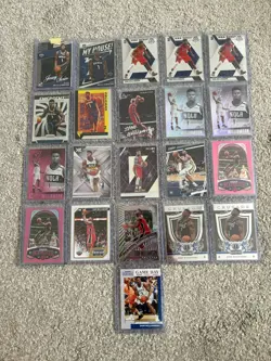Zion Williamson Rookie Card Lot - Including Jersey Series Relic / Patch - Image 1