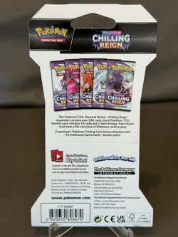 Pokemon Sword & Shield Chilling Reign Booster Pack TCG - Image 2