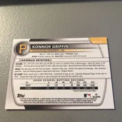 2025 Topps Bowman Chrome Konnor Griffin PIRATES RC - Image 2
