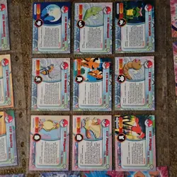 Topps Pokemon Official Trading Card Lot 1999 Vintage 90 Cards Pikachu,Charizard - Image 5