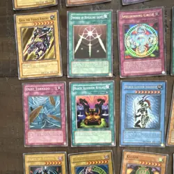 Konami Yu-Gi-Oh! CCG 40 Card Lot 1st Edition Dark Magician Black Luster Soldier - Image 5