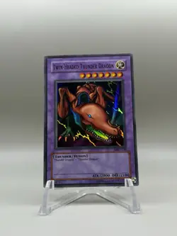 YuGiOh! Twin-Headed Thunder Dragon MRD-120 Super Rare - NM - Image 1