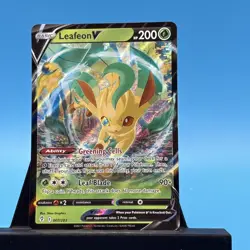 Leafeon V 007/203 SWSH07: Evolving Skies NM Pokemon Card TCG - Image 1