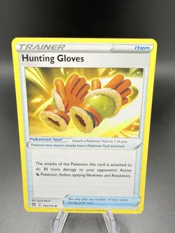 Pokemon TCG - Hunting Gloves 142/172 - Brilliant Stars 2022 - Image 1