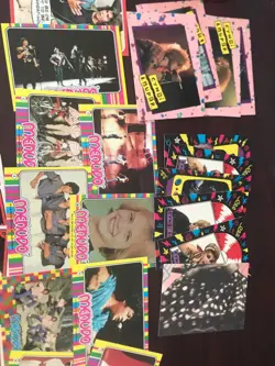 80 Card NM RARE NON SPORTS CARD LOT - Image 5