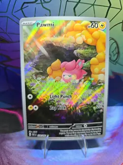 Pokemon Pawmi 226/091 Paldean Fates Illustration Rare Full Art - Image 1