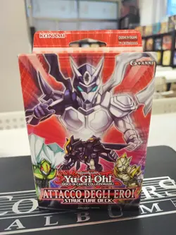 YU-GI-OH TCG - Attacco degli Eroi: Structure Deck (ITA) 1st Edition - Image 1