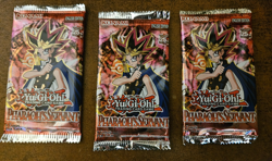 Set of 3 sealed Yugioh Pharoah's Servant card packs - Image 1