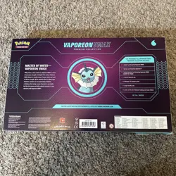 Pokemon TCG Vaporeon VMAX Premium Collection Box Promo Full Art Booster English - Image 2