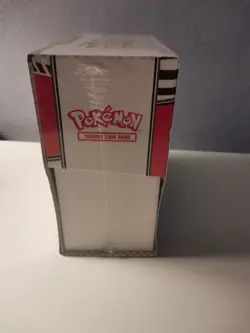 Pokemon TCG Scarlet & Violet White Flare ETB English - Image 2