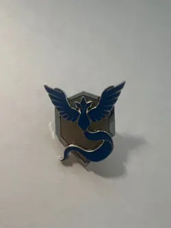 Pokemon GO Team Mystic Articuno Pin - Image 1