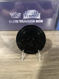 Pokemon - Celebrations Collection - Dragapult Prime Box - Jumbo Coin - Image 2