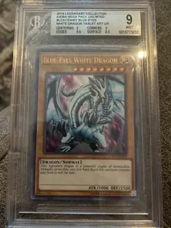 Yugioh Blue-Eyes White Dragon LCKC-EN001 BSG 9 - 2018 - Image 1