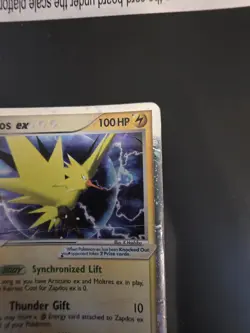 Pokemon 2005 Zapdos ex 33 Tin Black Star Promo - DMG - Image 3