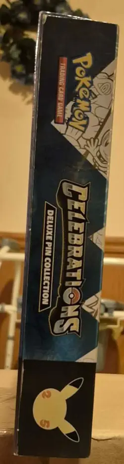 Pokemon TCG Celebrations 25th Anniversary Zacian LV. X Deluxe Pin Collection Box - Image 3